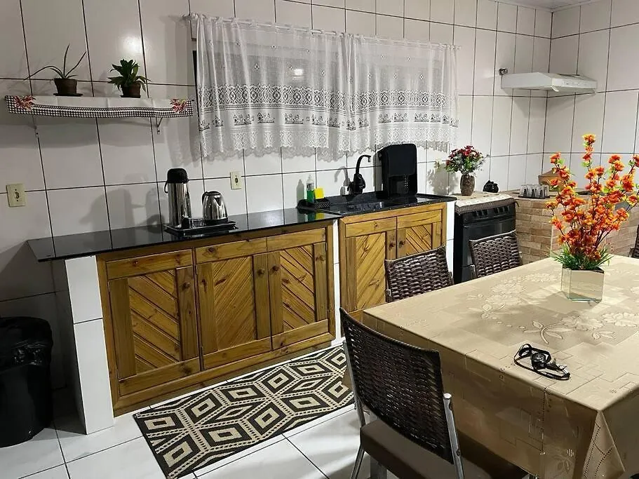 Casa Ampla E Aconchegante! Villa Imarui Tatil Evi